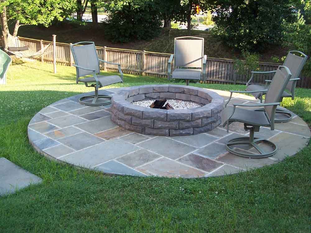 Fire Pits Professional Stone Work Md, How To Build A Fire Pit With Rocks On Grass